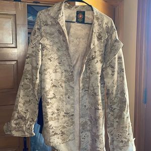 Authentic army jacket. Never worn.